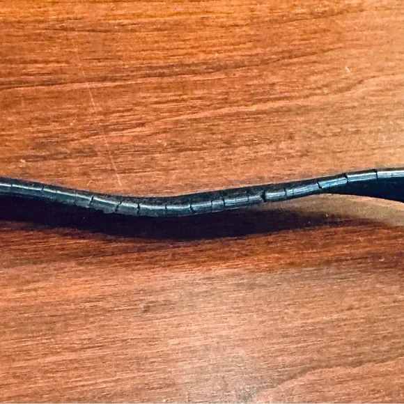 🌟2xHP🌟VTG Express Floral Embroidery Black Faux Leather Saddle Bag Gold Chain - Picture 13 of 13